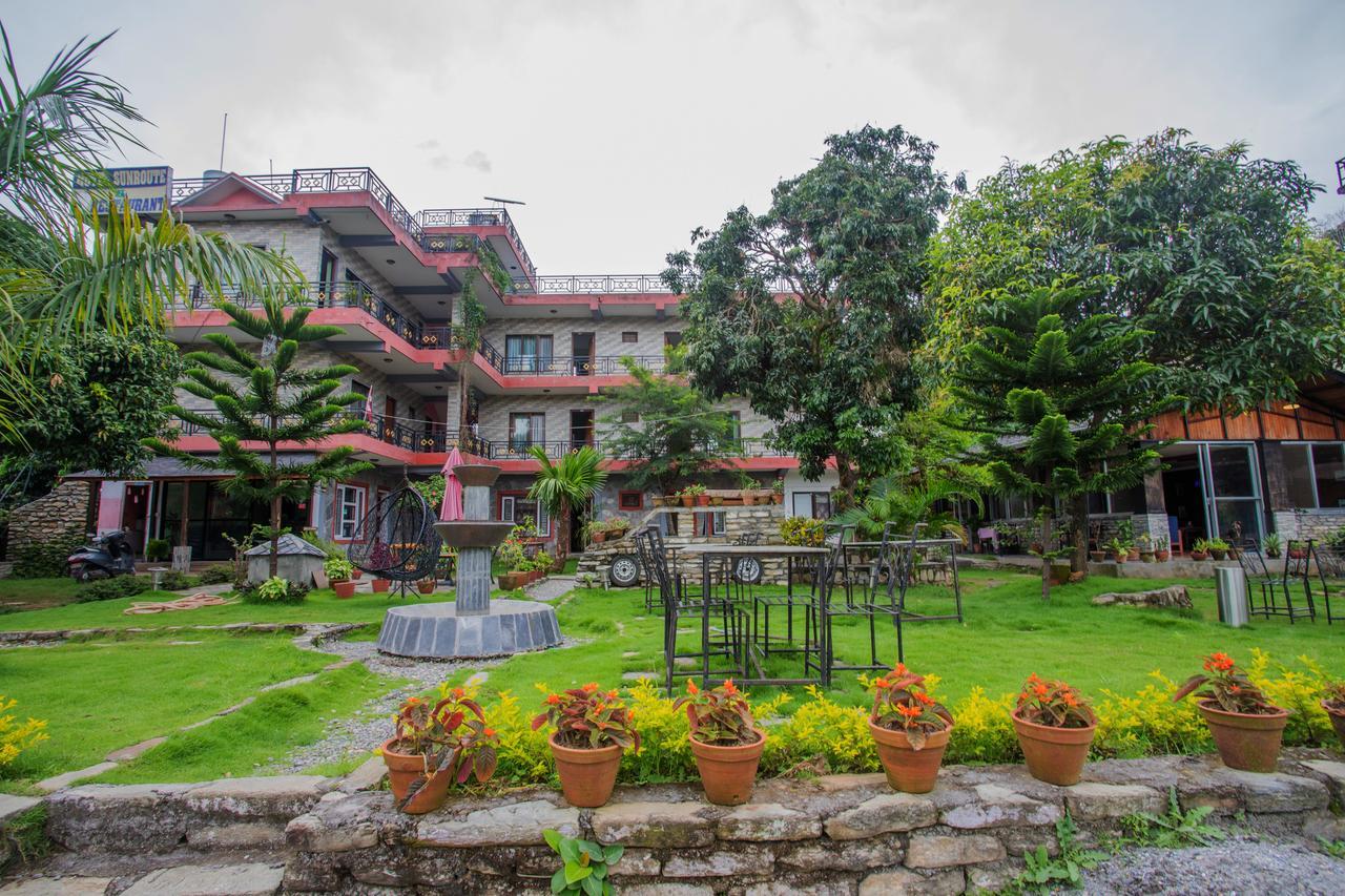 Hotel Glory Garden Pokhara Exterior photo